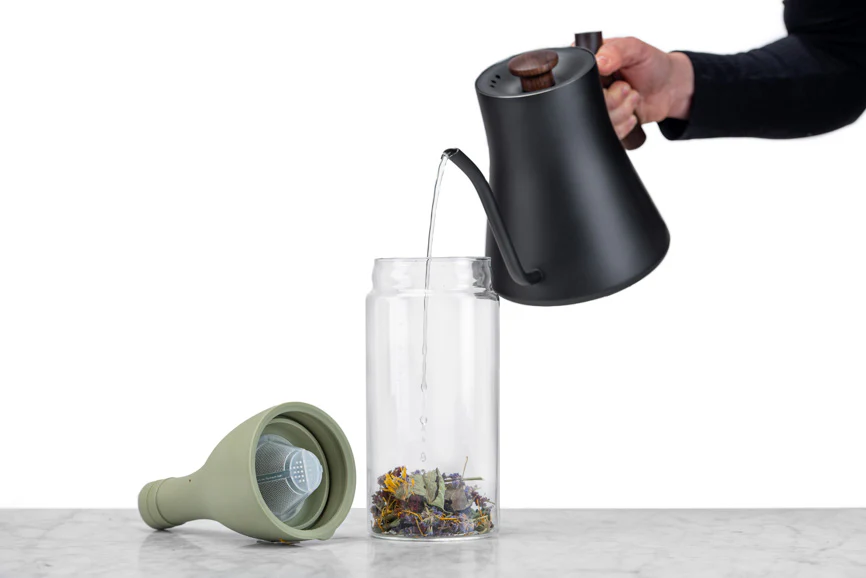 Stagg EKG Variable Temperature Gooseneck Electric Kettle by Fellow - Image 2