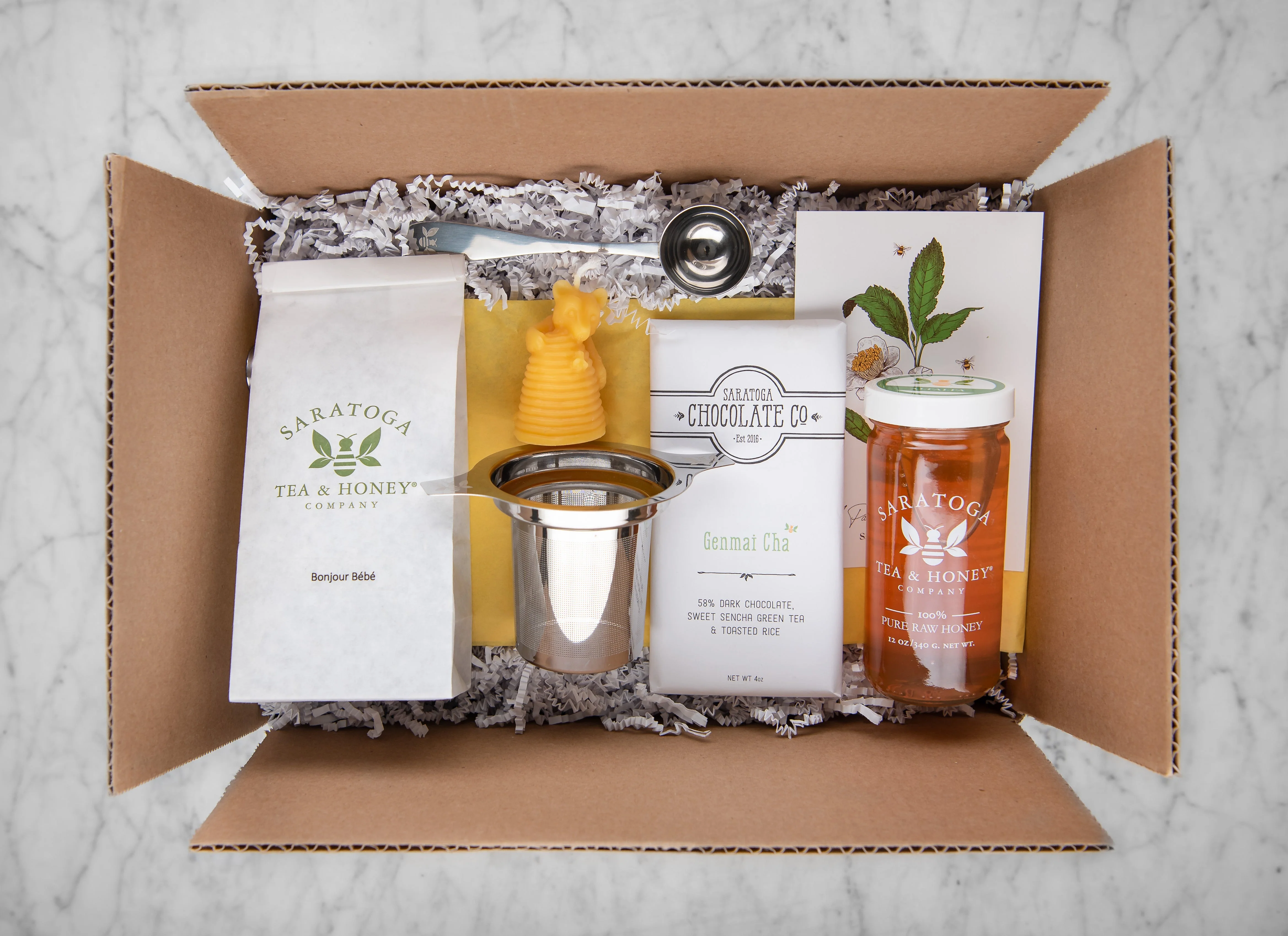 It's a... New Bee! Welcome Baby Gift Set